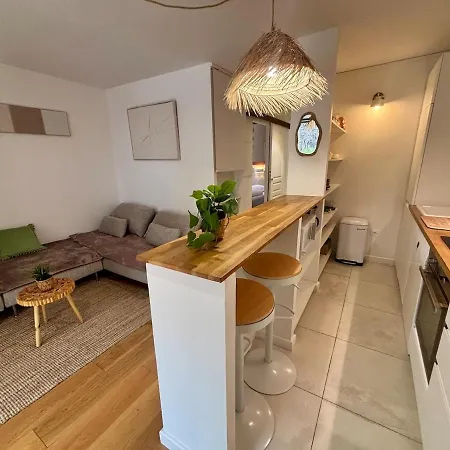 T2 En Rez-de-jardin Avec Terrasse Privative, Avec Piscine Et Tennis